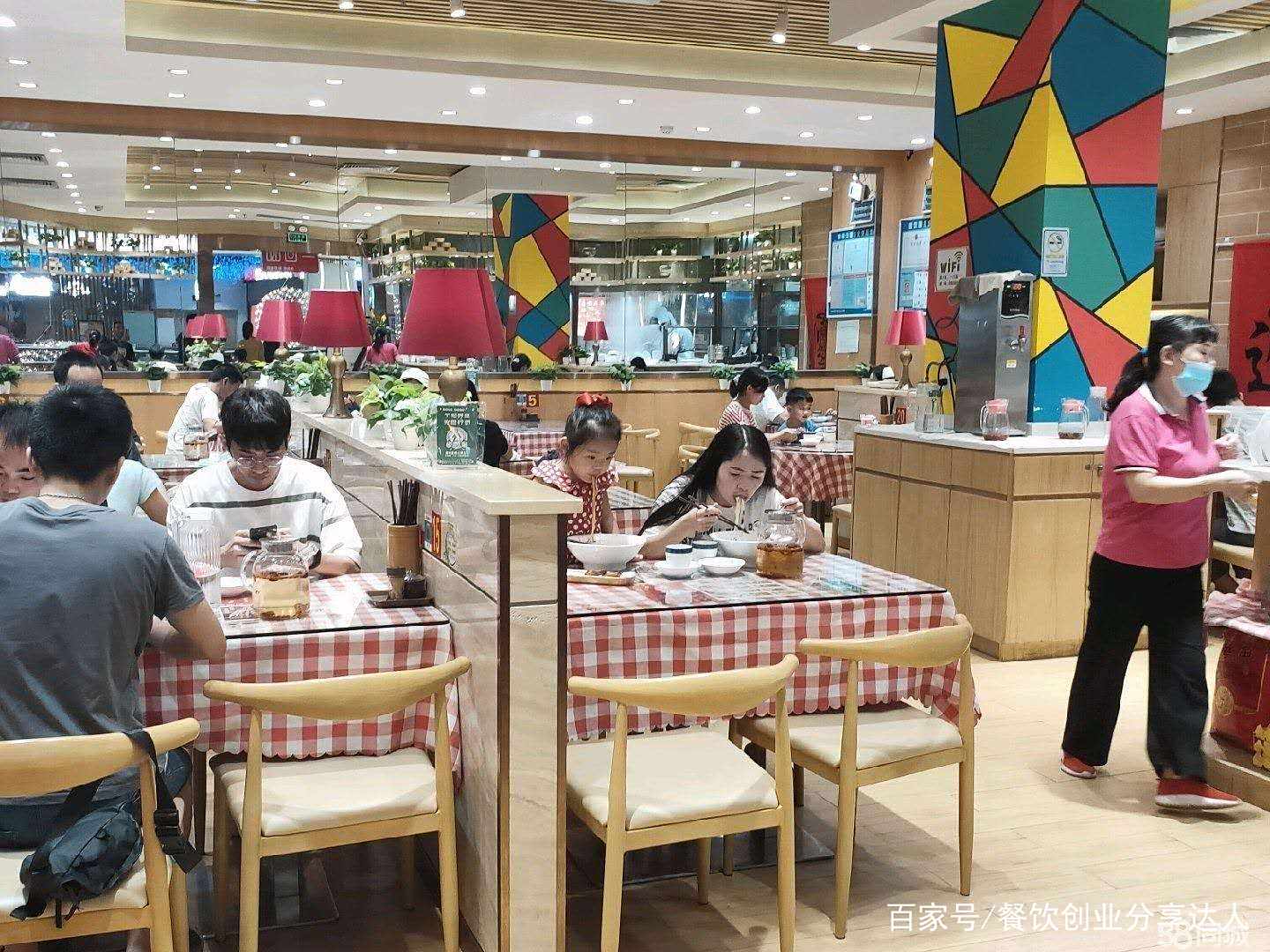 一位干了8年小餐饮店老板的自述，既扎心又真实